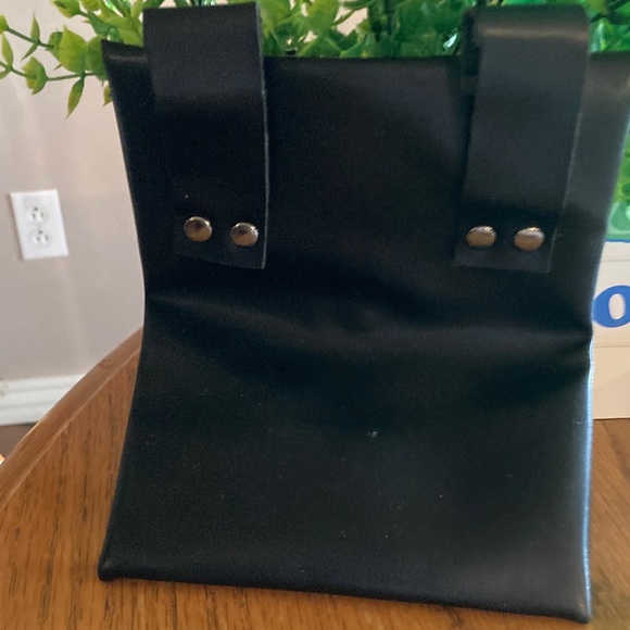 🐝NWOT belt Bag attachment - Picture 2 of 2